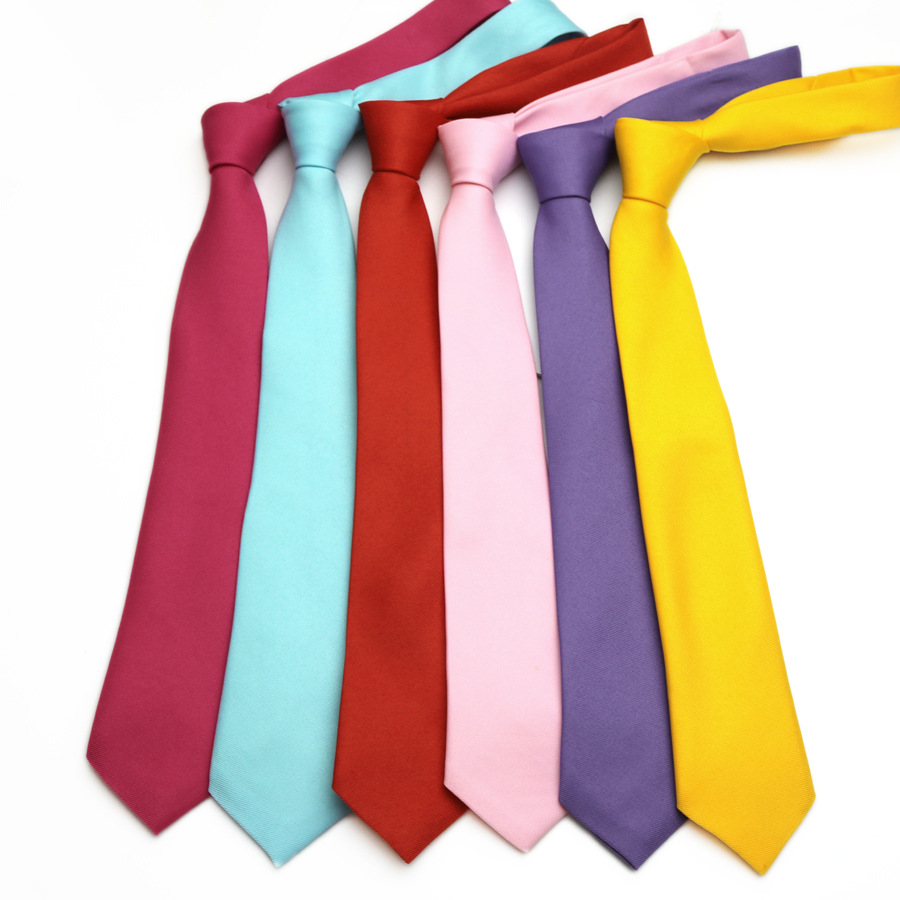 Neue Krawatten für Jungen und  – Tech Accessories For Office Bewertung und Preis
